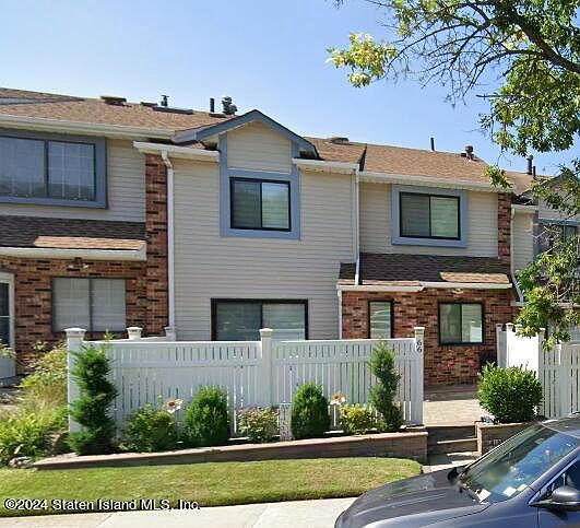 1st image of 66 Lovell Ave