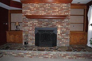 4th image of 6174 1st Ave