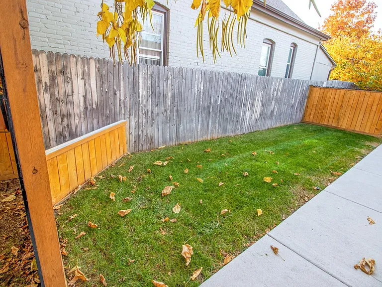 2431 N Humboldt St — Photo 47