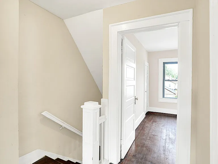 628 N Riley Ave — Photo 21