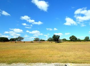 936 Saddle Club Dr, Kerrville, TX 78028