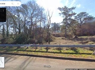 880 Mountain View Dr, Stone Mountain, GA 30083