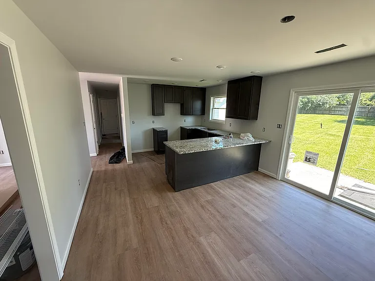 1352 Canonero Dr — Photo 4