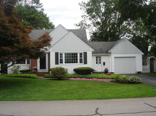 95 Court St, Mansfield, MA 02048