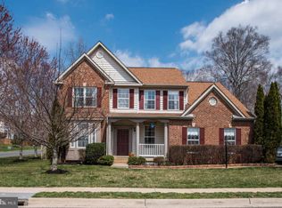 5940 Talmadge Dr, Woodbridge, VA 22193