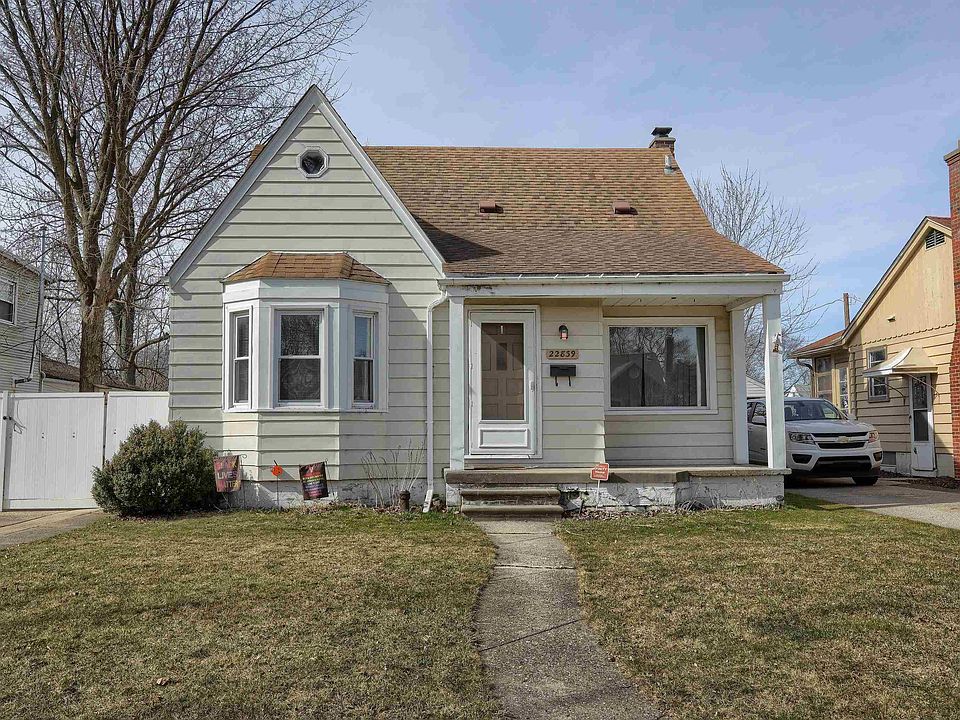1st image of 22839 Oakwood Ave