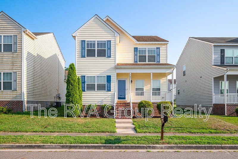 1st image of 709 Erin Crescent St
