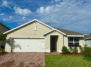 18562 Marlin Kite Ln, North Fort Myers, FL 33917