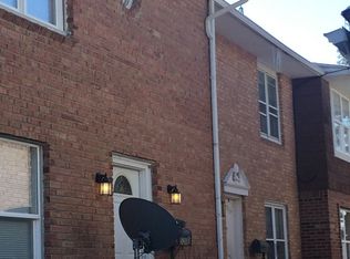 520 W Forteen Mile Rd #D, Clawson, MI 48017