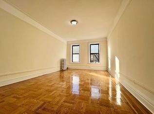 367 E 201st St APT C3, Bronx, NY 10458