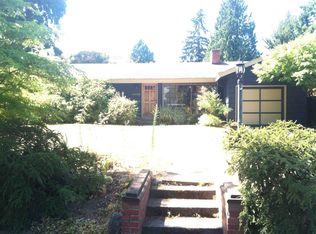 10033 48th Ave NE, Seattle, WA 98125