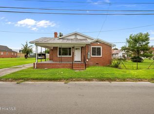 308 Norwood St, New Bern, NC 28562