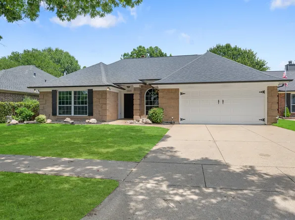 5503 Misty Crest Dr, Arlington, TX 76017