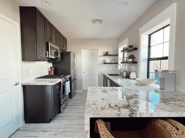 2340 N 12TH Street, Phoenix, AZ 85006