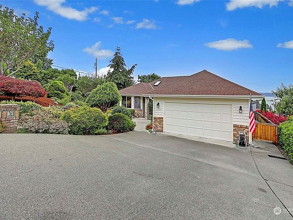 2nd image of 19206 95th Avenue NW