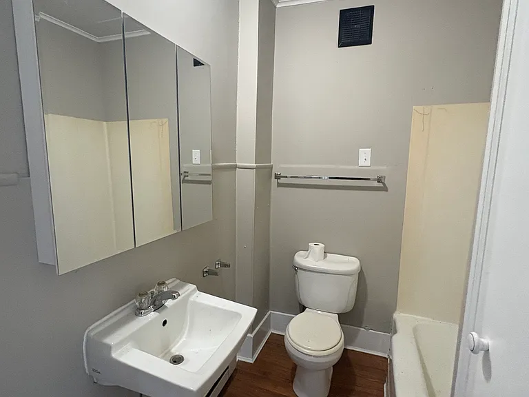 248 Franklin St #1 — Photo 2