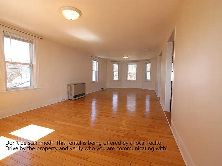 20B Whipple Rd #20-B — Photo 2