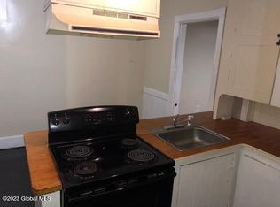 5 Ark St, Philmont, NY 12565