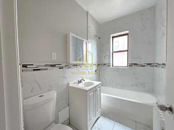 5th image of 585-586 Elizabeth Ave #3055