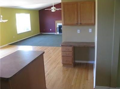 4th image of 5732 Tiffany Ct