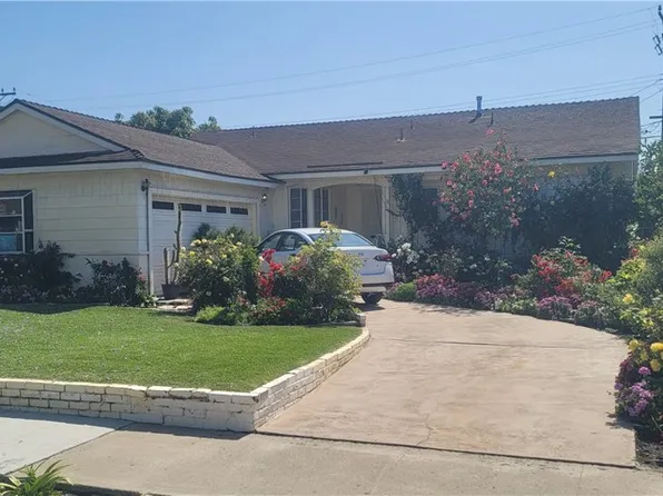 628 S Broadview St, Anaheim, CA 92804