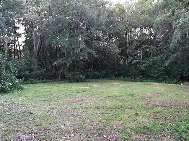2nd image of 602 Putnam Dr