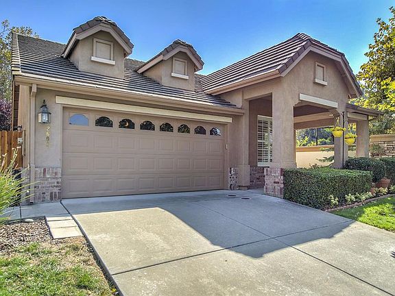 3rd image of 2602 Arbury Ct