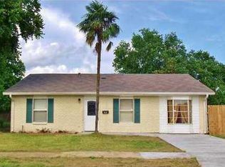 349 Melbrook Dr, Gretna, LA 70056