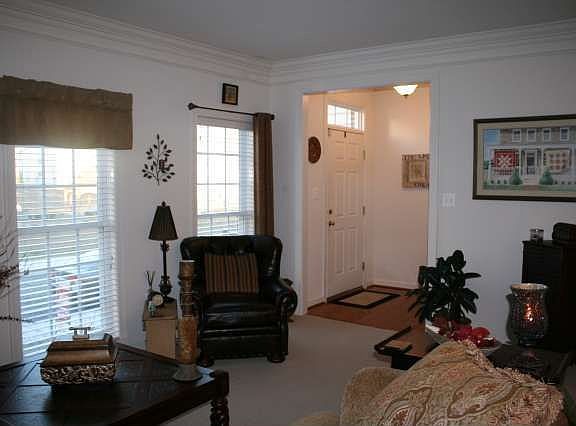 2nd image of 3108 King Ln