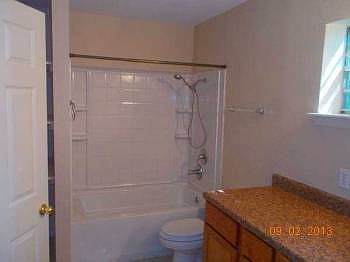 3rd image of 13805 Ann Pl APT A