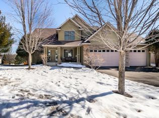 2967 Hilltop Dr, Chaska, MN 55318
