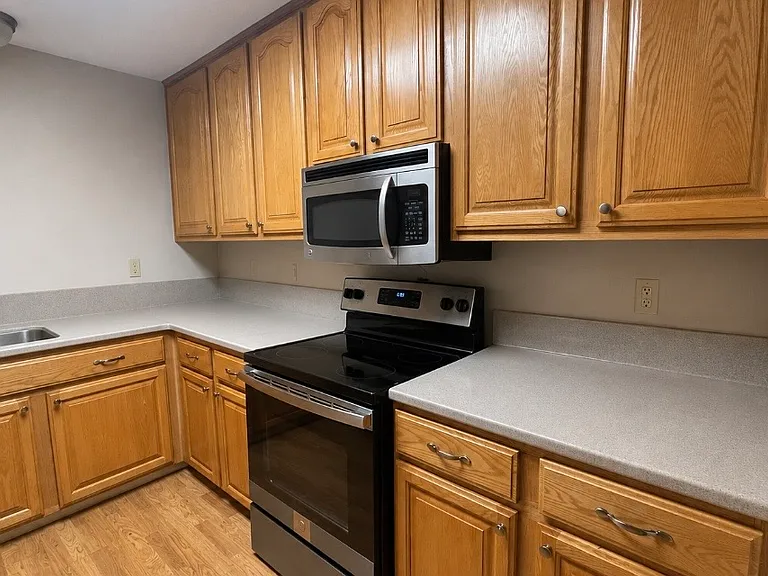 2271 Tomlin Way — Photo 6