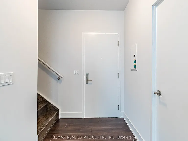 21 Nelson St #11 — Photo 5