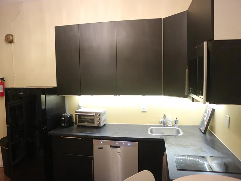 1353 Irving St NW #3 — Photo 10