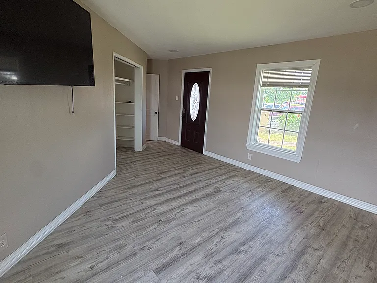 3315 Gollihar Rd — Photo 22