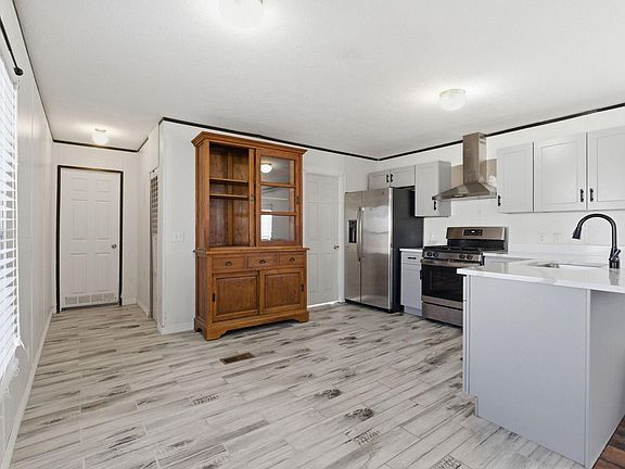 4th image of 435 N 35th Ave #468