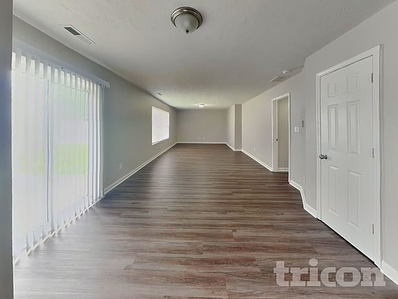 4th image of 11104 Waterfield Pl