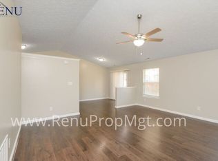 1554 Brook Pointe Dr, Indianapolis, IN