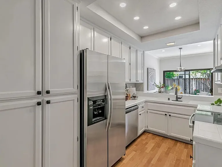 4772 Mendocino Ter — Photo 27