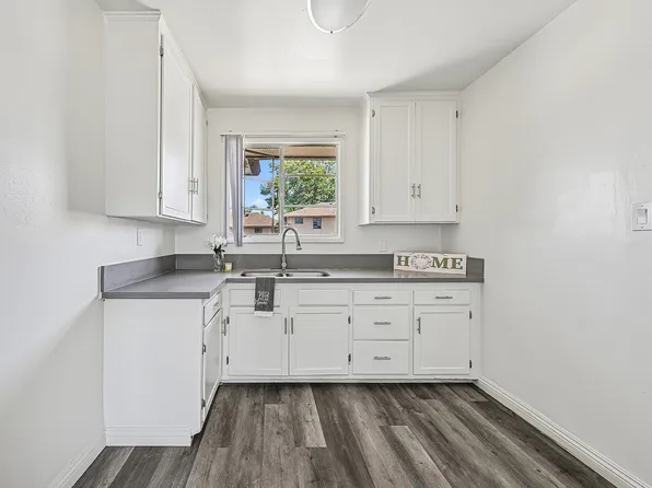 Westland @ Santa Rosalia, 4020 Santa Rosalia Dr #4020, Los Angeles, CA 90008