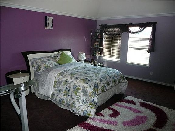 4th image of 2320 Janna Way