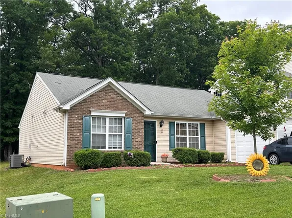 103 Kinnley Ct, Greensboro, NC 27455