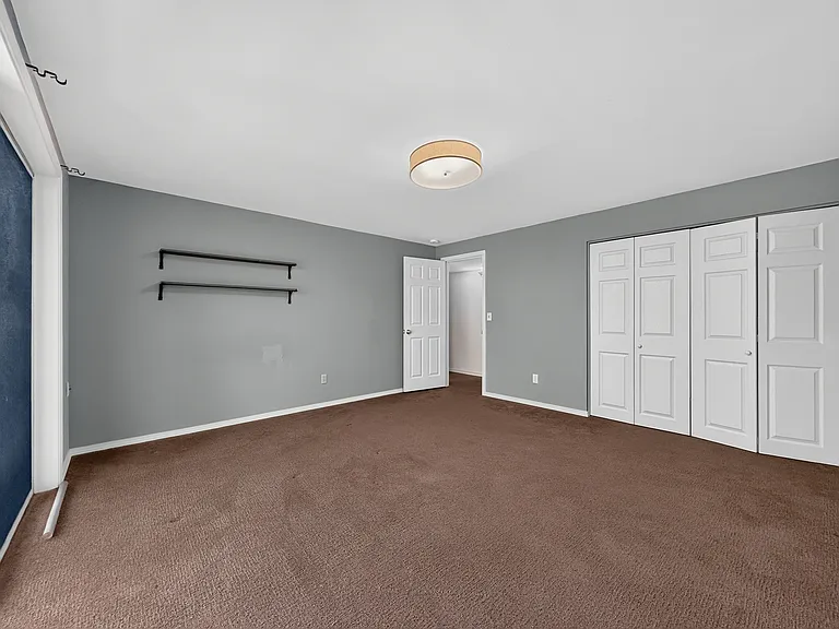 16706 SE 44th St — Photo 32
