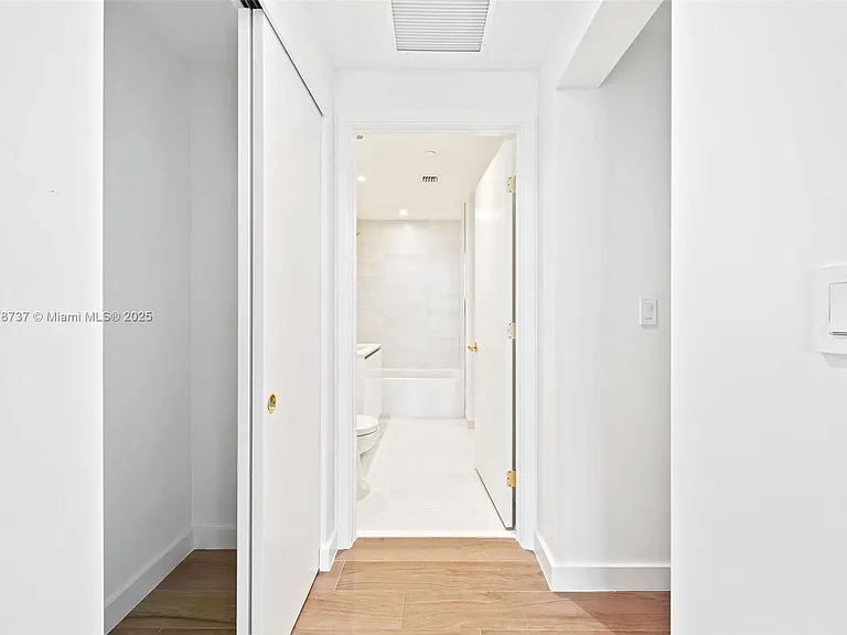 2678 Tigertail Ave #1903 — Photo 21