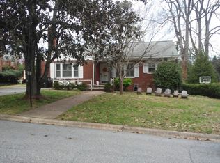 5 Forest Dr, Lexington, NC 27292