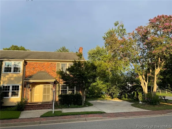 301 N Boundary St APT 1, Williamsburg, VA 23185