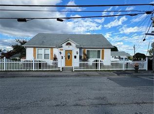 451 Woodward Rd, North Providence, RI 02904