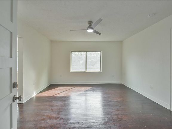 3rd image of 4203 Rusk St APT 4