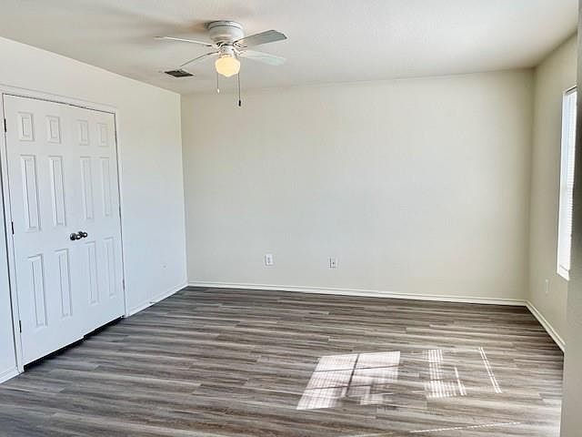 1st image of 820 Wrigley Dr #820