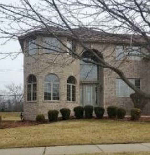 18751 Castle Dargan Dr, Country Club Hills, IL 60478 Zillow